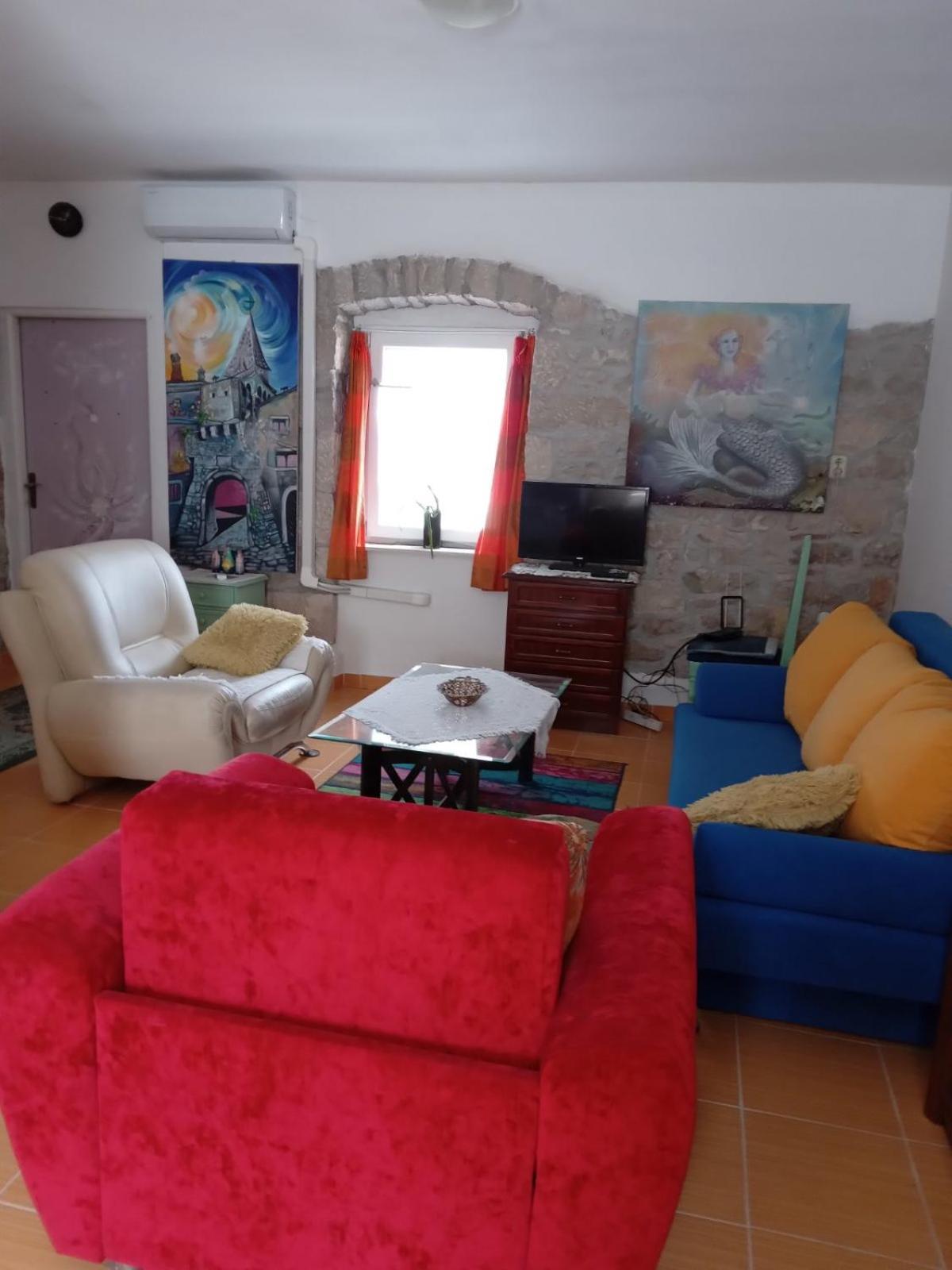 Apartman Sirena Pićan Exterior foto